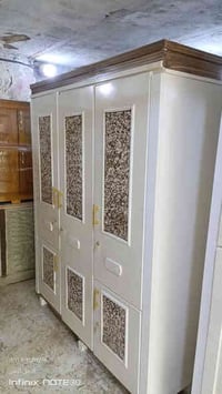 يتوفر لدينا كناتير أبو ٣ باب وكنناتير أبو ٤ باب طابقين خشب وصبغ حراري ...