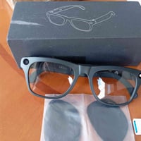 نظارات ذكية • كاميرات مدمجة • ترجمة فورية