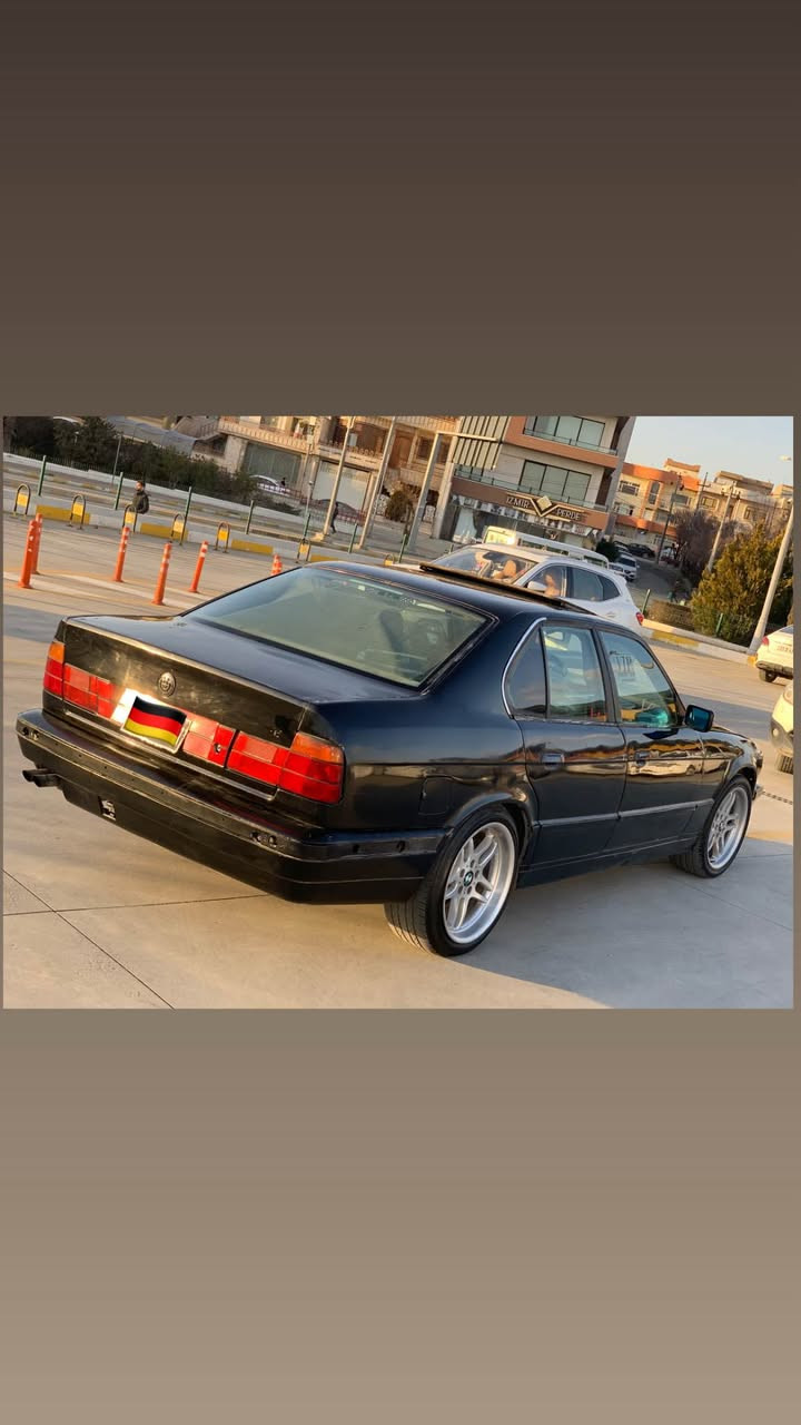 بیئێم ٥٢٠ گێڕ عادی تیجیتاڵ

ئاڕمی پلاستیکی سلێمانی ✨
مۆدیلی ١٩٩٤✨ 
سڵایت ✨٤ جام کارەبا ✨پێش پان ✨تایە و ویلی لۆک✨ پاتری لۆک ✨دەعمی نیە ✨موس و بڕاوەی بەشەرت ✨گێڕ و مەکینە ✨و کارەبای ✨و ئینفلۆ ✨فڵچە✨ لایت ✨گەرمی ✨هەموو گیانی بەشەرتە سەیارەکە ئاڕم و ئەوالیاتی بەشەرتی مرور سیعری ٣٥ معامەلە ڕەحمەتتان لێبێت مشتەری نیت نامە مەنێرە السليمانية, العراق


**إذا كنت صاحب هذا الإعلان وتريد حذفه لأي سبب، رجاءا أرسل رسالة إلى الدعم الفني**