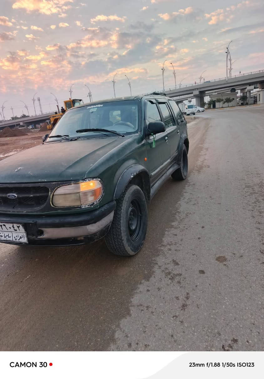 السلام عليكم فورد للبيع قير محرك ملكه 3000 سعر 20 وبيها مجال واللي يحب يتواصل على رقمل رقم سليمانيه سنويه ساقطه راعيها متوفي واهلها موجودين تريد تحويل تريد وكاله***********
