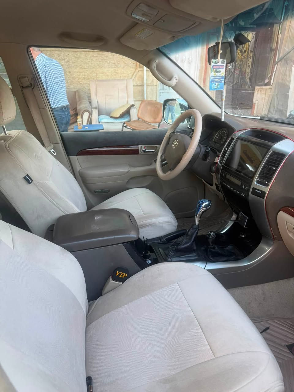 برادو 2006vxr منضومه غاز إئطالي دبل تانكي 200 لتر سعه المحرك4000cc مكفوله من الضربه حداديه صدر تبريد 3 قطع ثلج كير ومحرك تايرات جديدا بشرط دبل 4+4 اكسن بشرط رقم شمالي ومميز وياها بسعر 145 ورقه ***********

