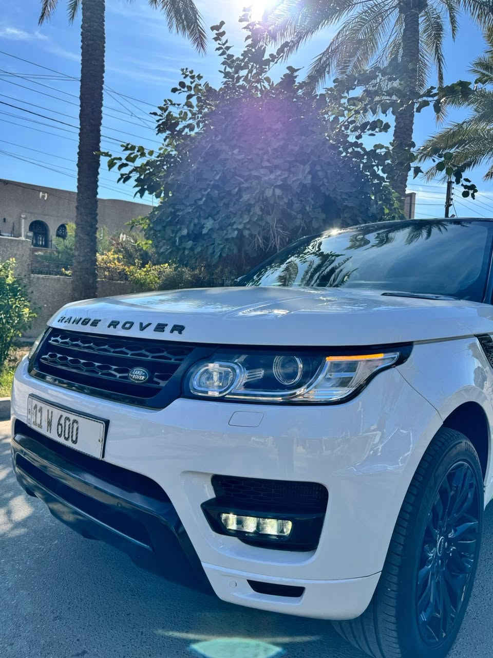 للبيع او مراوس رانج روفر سبورت 2014 خليجي وكالة سردار
السيارة تنباع برقم عادي 
صبغ بنيد فقط للجمالية 
مكان السيارة بغداد 
***********
