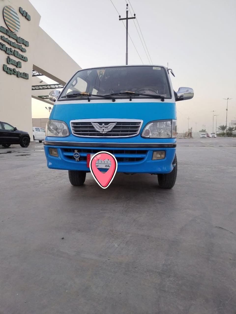 السلام عليكم سيارة جنبي سيارة جاهازة لاخر حباية بيهة بس مكان واقيات معمر سيارة لاا حادث ولا شي سيارة بلادية ما متواجد فيس  السعر70
رقم ***********
