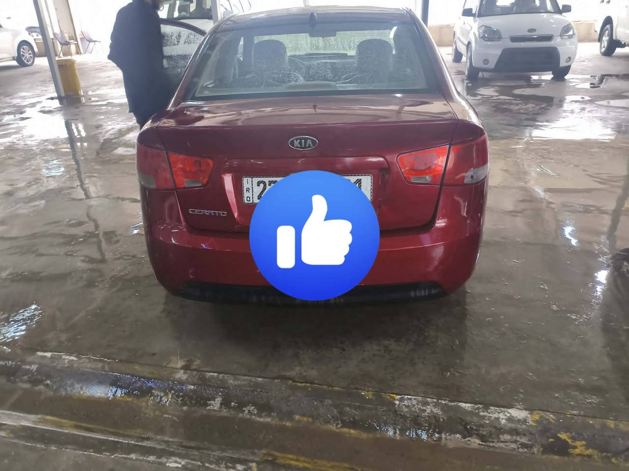 السلام عليكم كيا سيراتو 2012 مصبوغه عام بيع على وضعه السيره جهزا تخم تير حداديه جديدة كهربائيات كلها شغاله وجديدة تبريد شغال وجديد ارضيه جلد السيارة حلوه شير بل  مري السعر ٨٠ وبيه مجال رقمي *********** رقم السيره ذي قار دولي تحول ثني يوم مشروع وطني
