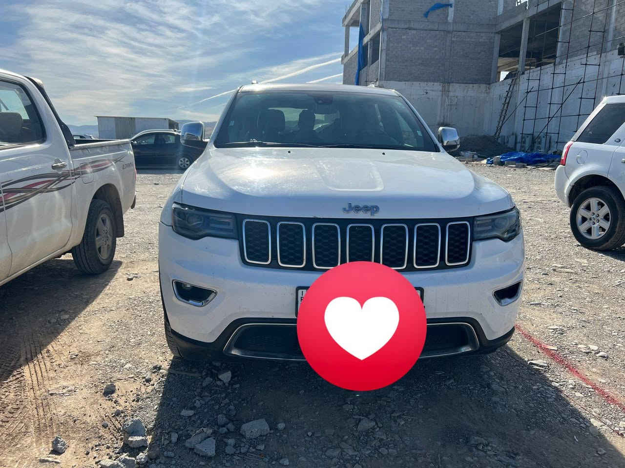 السلام عليكم للبيع جيب 2017   رقم سليمانيه  بسمي سيارة جديدة   كير مكينة تبريد ثلج كفالة  دواخل مواصفات السيارة لمتدد بانوراما  فور ويل   السعر ١٦٥. علما مكلف بنشر مجال*********** سجاد الكريزي
