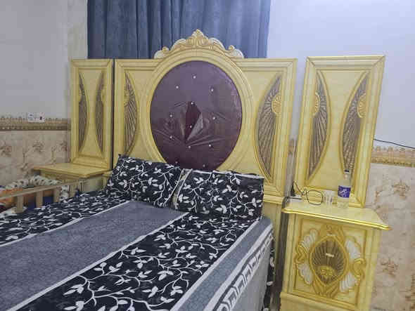 السلام عليكم غرف نوم عراقي شغل درجه اولى البيع بعداد الحسينيه المعامل رقم الهاتف *********** السعر مليون
