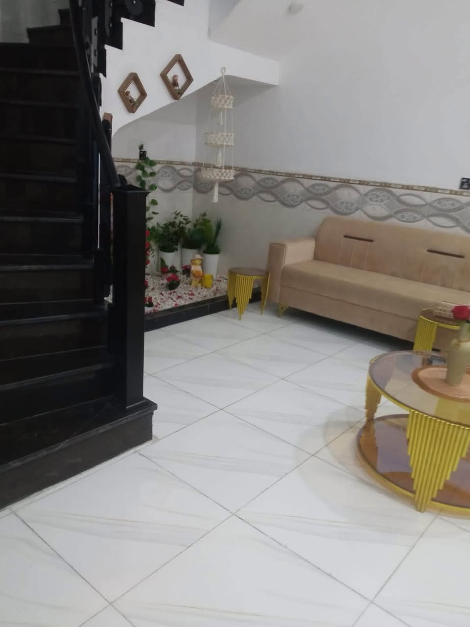 🏠بيت 150 متر ركن مطلوب قرض اسكان

مطلوب قرض اسكان 63 مليون السعر الكلي 210 مليون قابل للتفاوض 

مطبخ *صالة*استقبال *صحيات * 2 غرف نوم 

موقع البيت الانتفاضة الرابعة 

***********-***********
