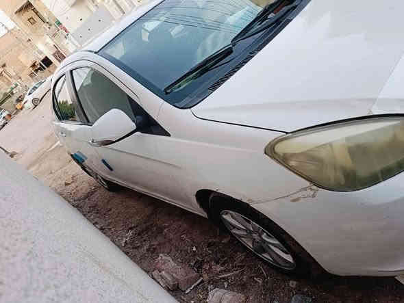 السلام عليكم سيارة كريت ويل صالون موديل 2011 للبيع السيارة نظيفة كير ومحرك خير من الله تدفئة تبريد حدادية شويه يرادلها شغل بأسمي مداور ثاني يوم المكان (كربلاء) السعر 40 وبيها مجال للاستفسار ***********
