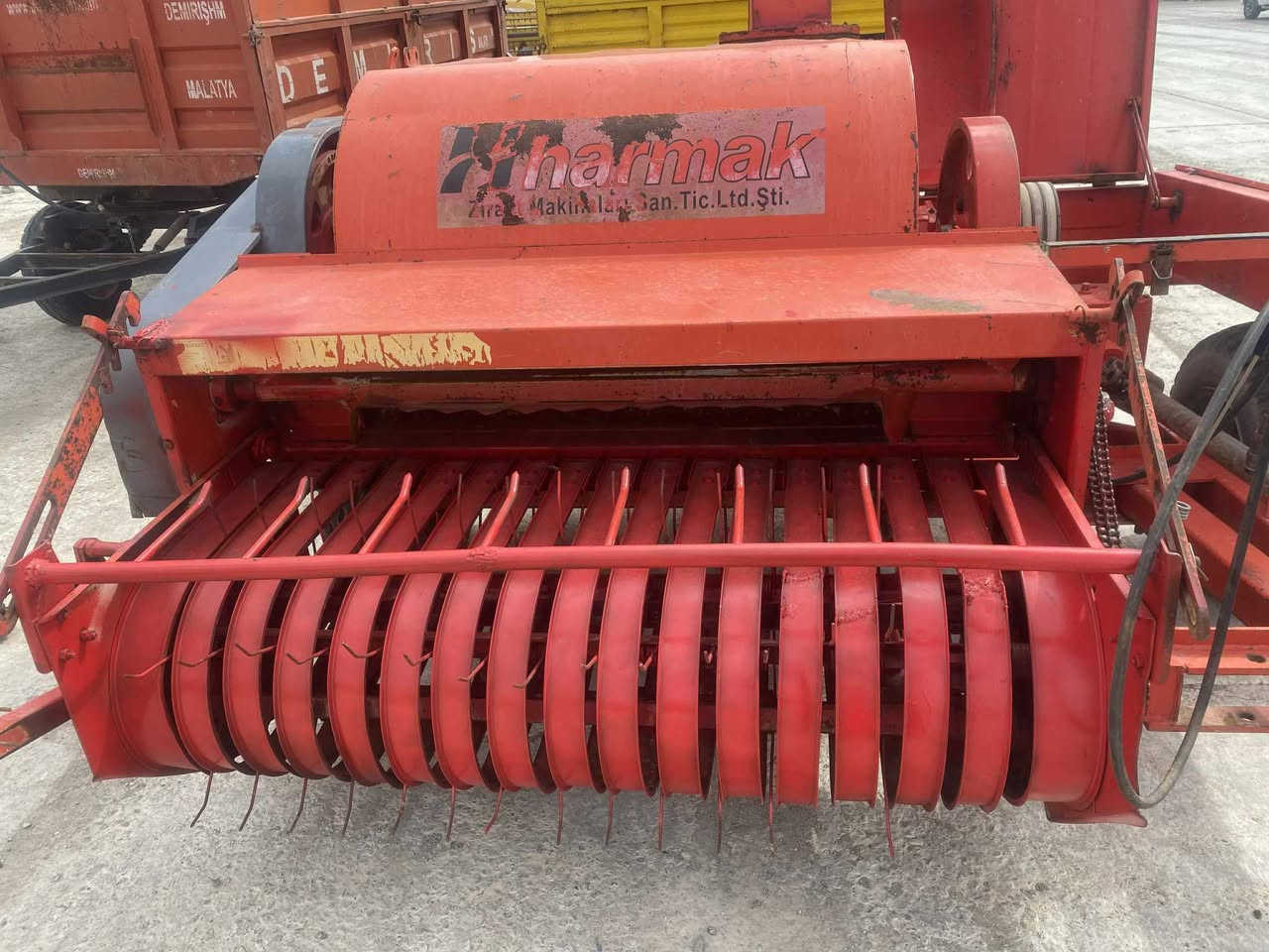 #تبانه للبيع مع عربانتين    المكان صلاح الدين (طوزخرماتوا)
***********
