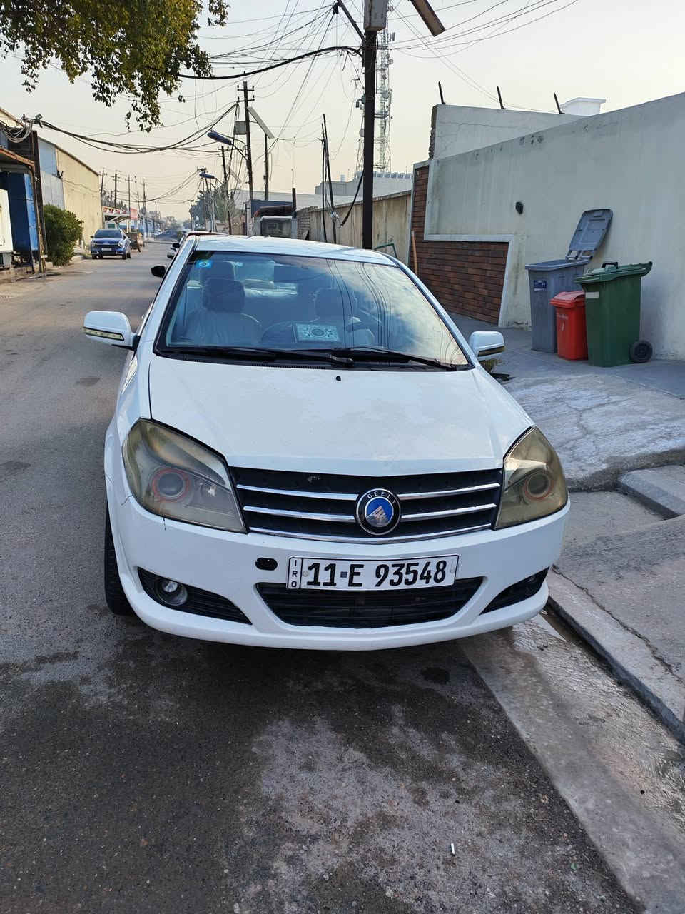 السلام عليكم من رخصه الادمن جلي ام كي 2013 رقم دولي باسمي السياره بلاديه فقط اهلال خلفي بي صبغ مكان بغداد الدوره *********** تصل وتدلل السعر ٤٨ بيها مجال حك الجيه
