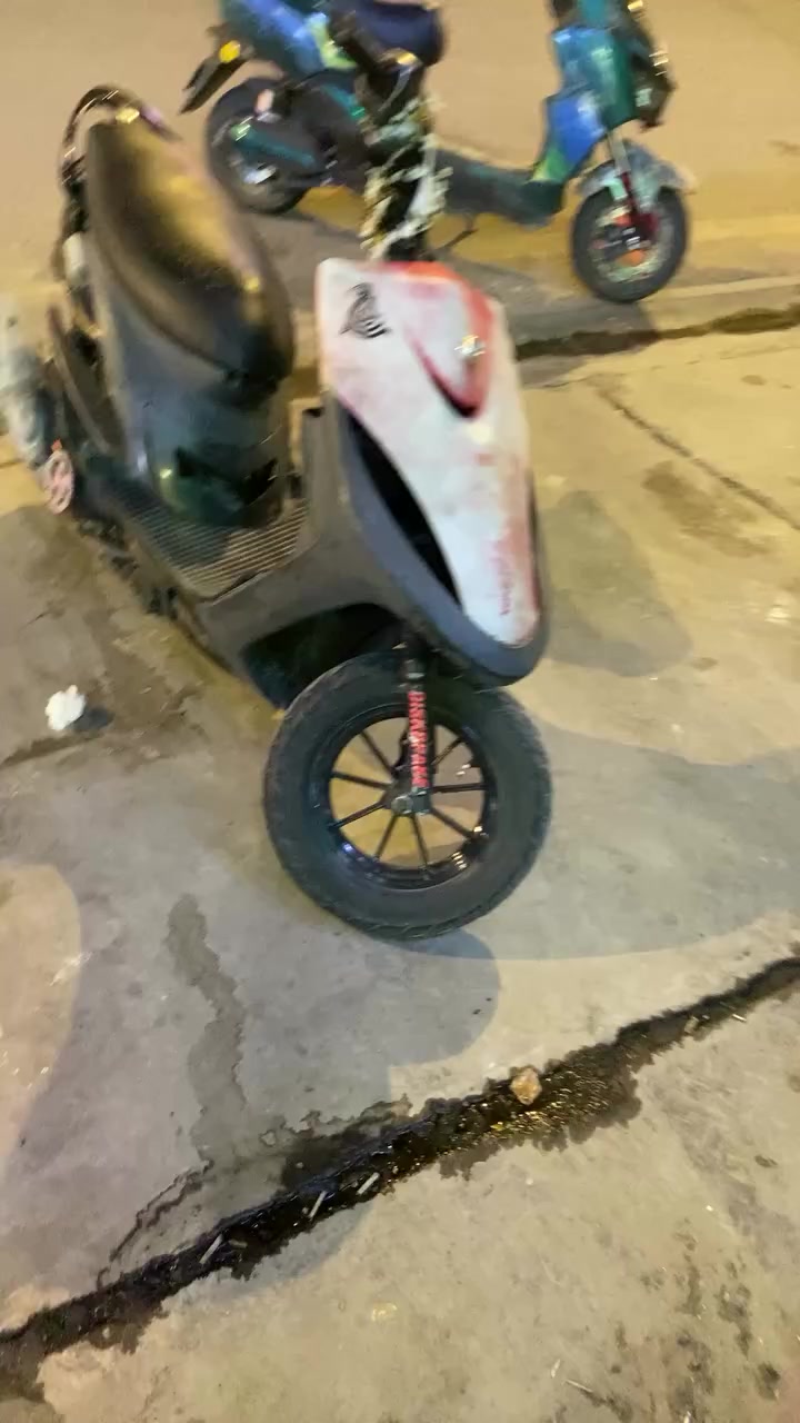 سلام عليكم ماكس عدله للبيع ٤٩ مامفتوحه خلاص محرك مكفول دراجه غراضه كامه كفرات نازله رمبه واني سويته مال لعب ب ٧٠٠ وبيه مجال ❤️


**إذا كنت صاحب هذا الإعلان وتريد حذفه لأي سبب، رجاءا أرسل رسالة إلى الدعم الفني**