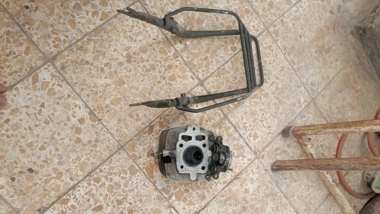 سلام عليكم كور ما نامه  للبيع نضيف كلش  جسر نامه  وسوبايه صابغه سوده ما نامه بلاد اليريدهن يجي خاص


**إذا كنت صاحب هذا الإعلان وتريد حذفه لأي سبب، رجاءا أرسل رسالة إلى الدعم الفني**