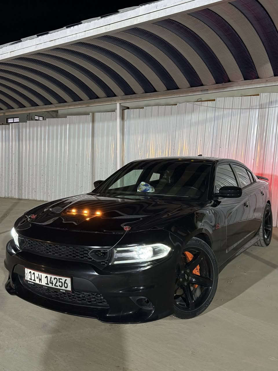 السلام وعليكم
للبيع  او امراوس

دوج جارجر 2016 RT

 فول مواصفات:

مكينه 5700 (V8(390HP

-مكفوله كفاله عامه من(كير +مكينه+شواصي)

-السياره رقم بغداد 

-كشنات خلفيه تدفئه

-فتحه سقف

-كشنلت اماميه كهرباء 

-تدفئه مري جانبيه

-كشنات تدفئه وتبريد

-شفتات ستيرن

-كشن حضن 

-شاشه كبيره

-كير طياره 

الاضافات:

-عليها برمجه SAFITY(مراوح تبريد +نظام اقتصادي+طلقات) -مراوح تبريدSRT

-دمام خلفي بل الجنطه

-ويل نجمه حجم 20انج(اسود)

-تايرات الاماميه 285

-تايرات خلفيه 315

-قفاله بنيده اضافيه خارجيه

-لدات رام بل البنيد

-كفرات فجوج برنبو (برتقالي) 

-عليها شفقه

الضرر:(حادث سرقه) وطابة للعراق غراضها كلها مشدودة نفسها  مكفولة السيارة 

للاستفسار اكثر ***********

ا
