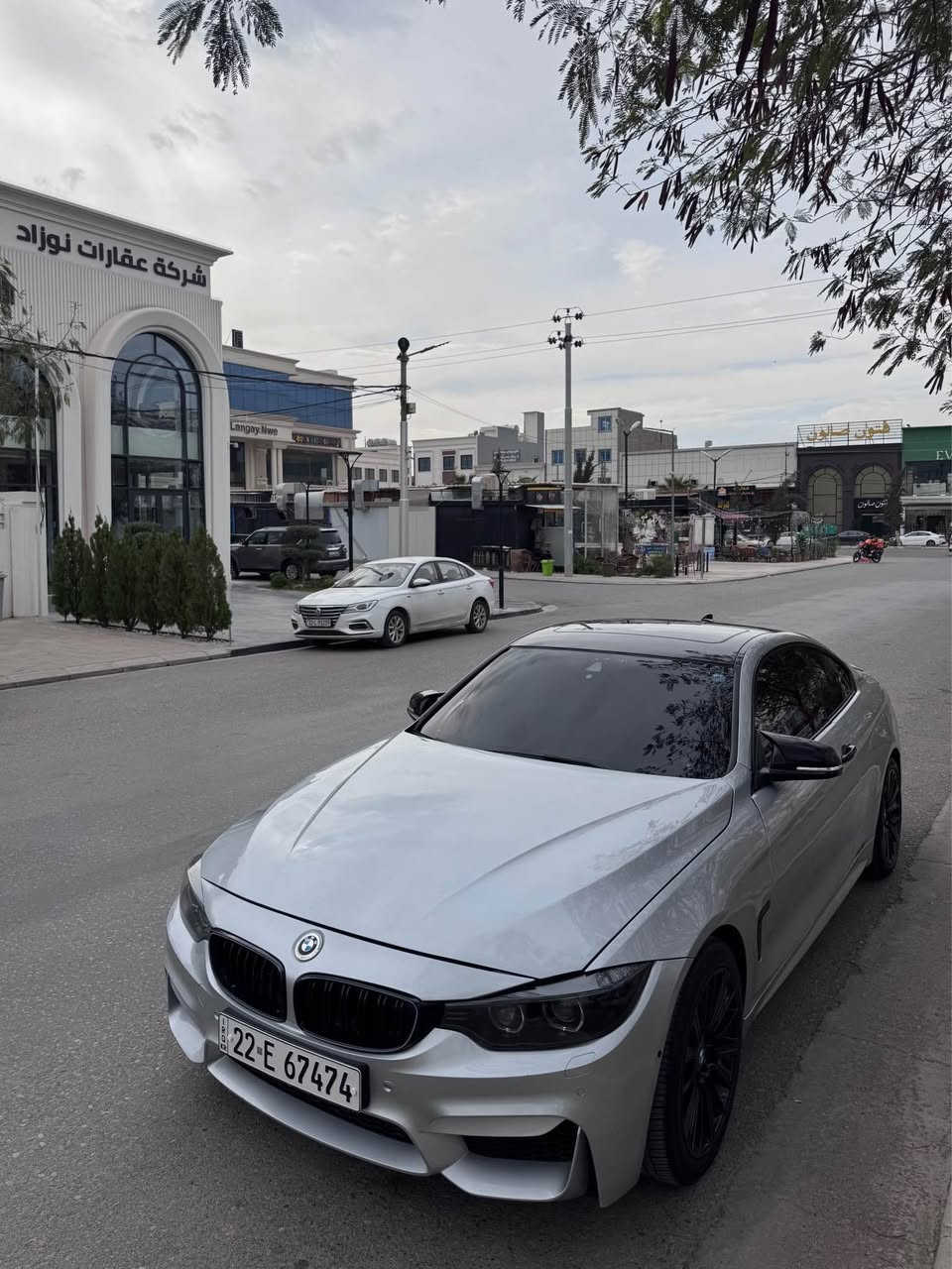 BMW 430i 2017
فول فول مواصفات 
كوشین هیتەر ، خەزن - سماعات هارمن کاردن- رادار و خەتی جادە 
هەیکەلی کرایتە M4
سوکان کرایتە کاربۆن فایبەر
١٤٢،٠٠٠کم ڕۆییە
گێر مەکینە بەشەرت نەکرایتەوە
***********
سێ پارچە و روبعەکی سبوغە بەبێ داخیلی
ئێرباک سیستەم
سعر : ١٦٢$ و مجال أربيل, العراق
