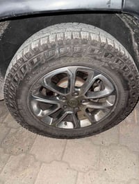 تايرات جبلي • شبه جديدة • 265/60R18