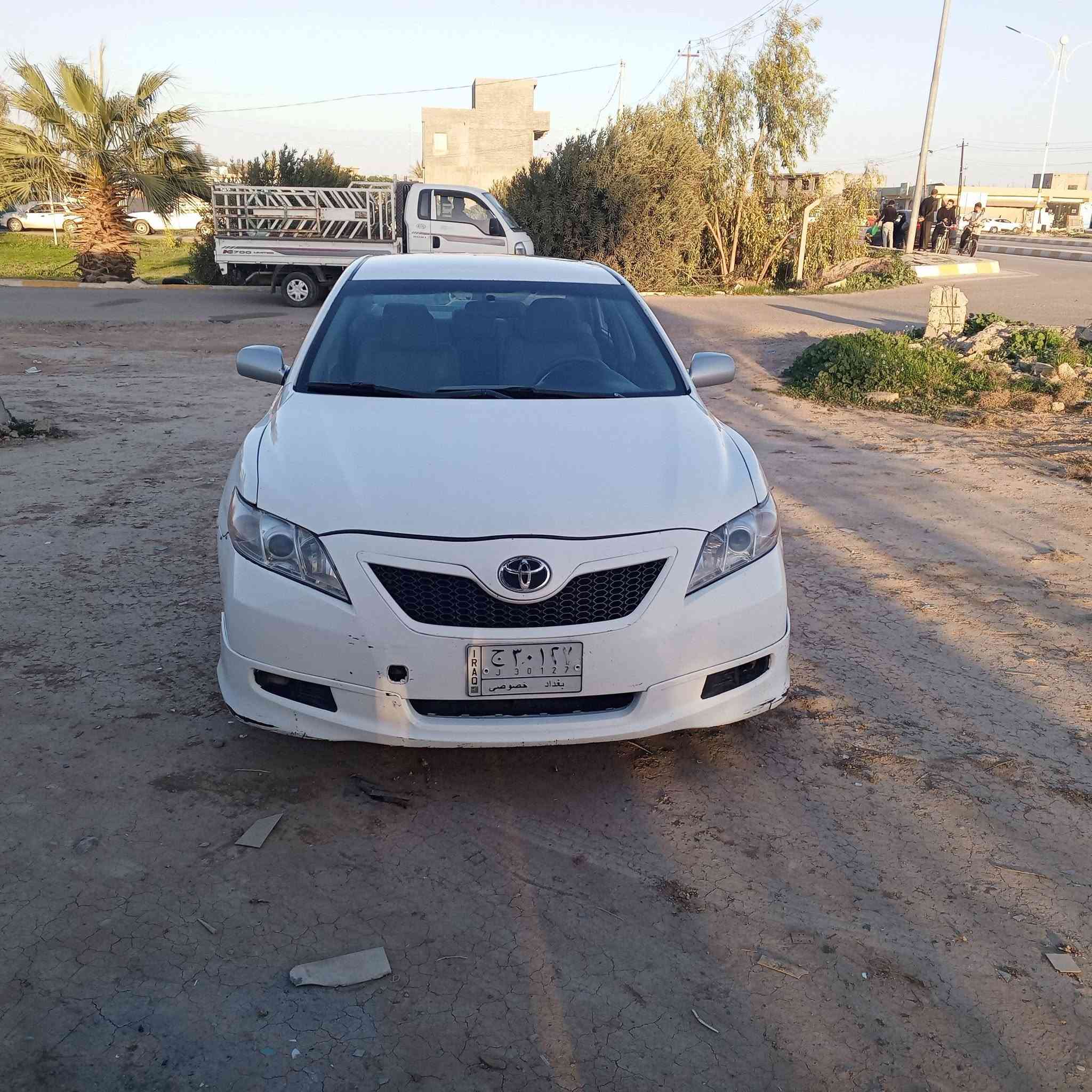 السلام عليكم للبيع كامري موديل 2007وارد امريكي حادث جاملغ امامي الأيمن أو بيها ضربه بين الباب والجاملغ جهت السايق محرك اربعه 2400 تبريد ثلج كير محرك كهربائيات كفاله صدر نص عمر السعر 80بي مجال للاستفسار الاتصال ***********
