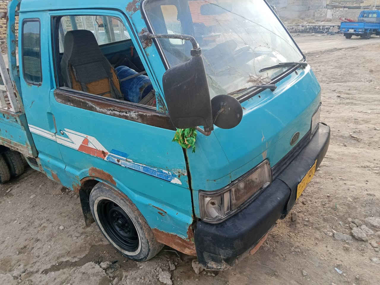 سلام عليكم موديله 93 رعيه موجود كير مكينه اكسنت مكفول مكاني بابل جسر نادر رقمه سياره واسط سعره 22قفل ***********رقمه بيه واتساب
