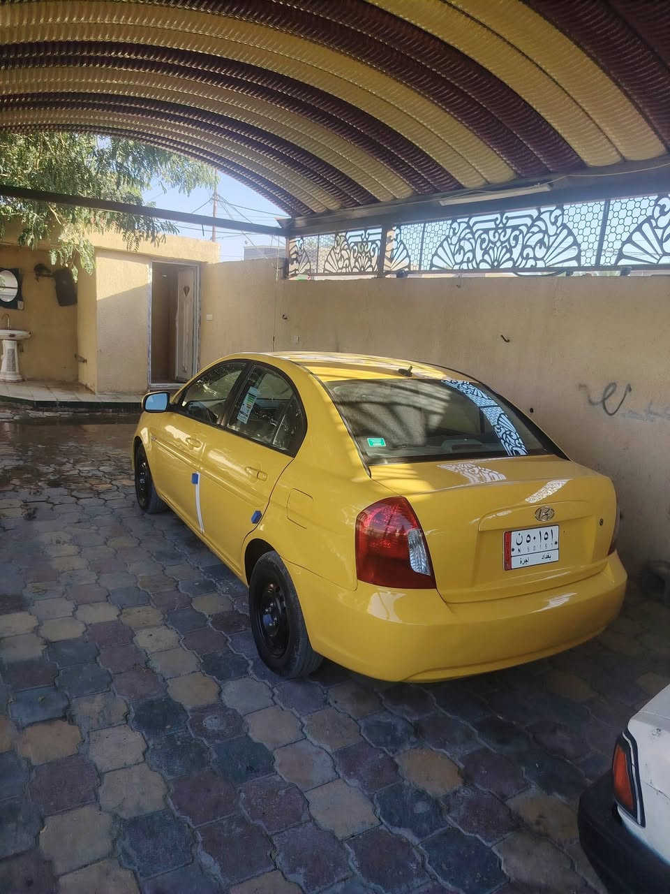 السلام عليكم اكسنت موديل 2011 وارد أمريكي ليبل واحد محرك 1600 كير صدر تخم تاير تبريد جاهزه خير من الله رقم بغداد بسمي السعر 80 الرقم *********** بغداد الدوره

