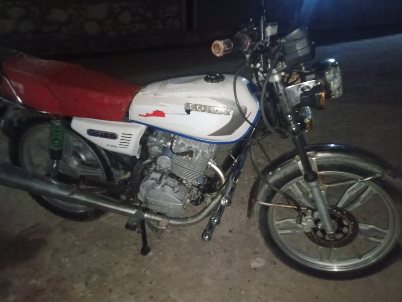 للبيع ماطور ايراني 2020 السعر400بيه مجال العنوان الرمادي الحوز 
‏‪***********‬‏
