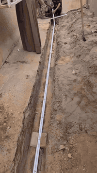 الدينا كادر معالجه ارضه ونصب منظومات وحفر خنادق الاستفسار رقم الهاتف ☎...