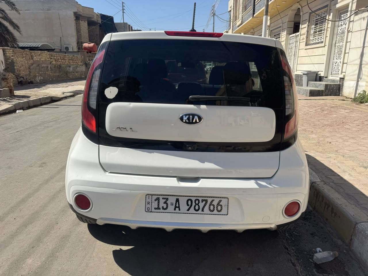 كيا صول 2018 رقم ميسان محرك 2000 حادثها طخات لجانب الأيسر ومصبوغ سعرها 108 ورقه مرفق صور الحادث 
***********
