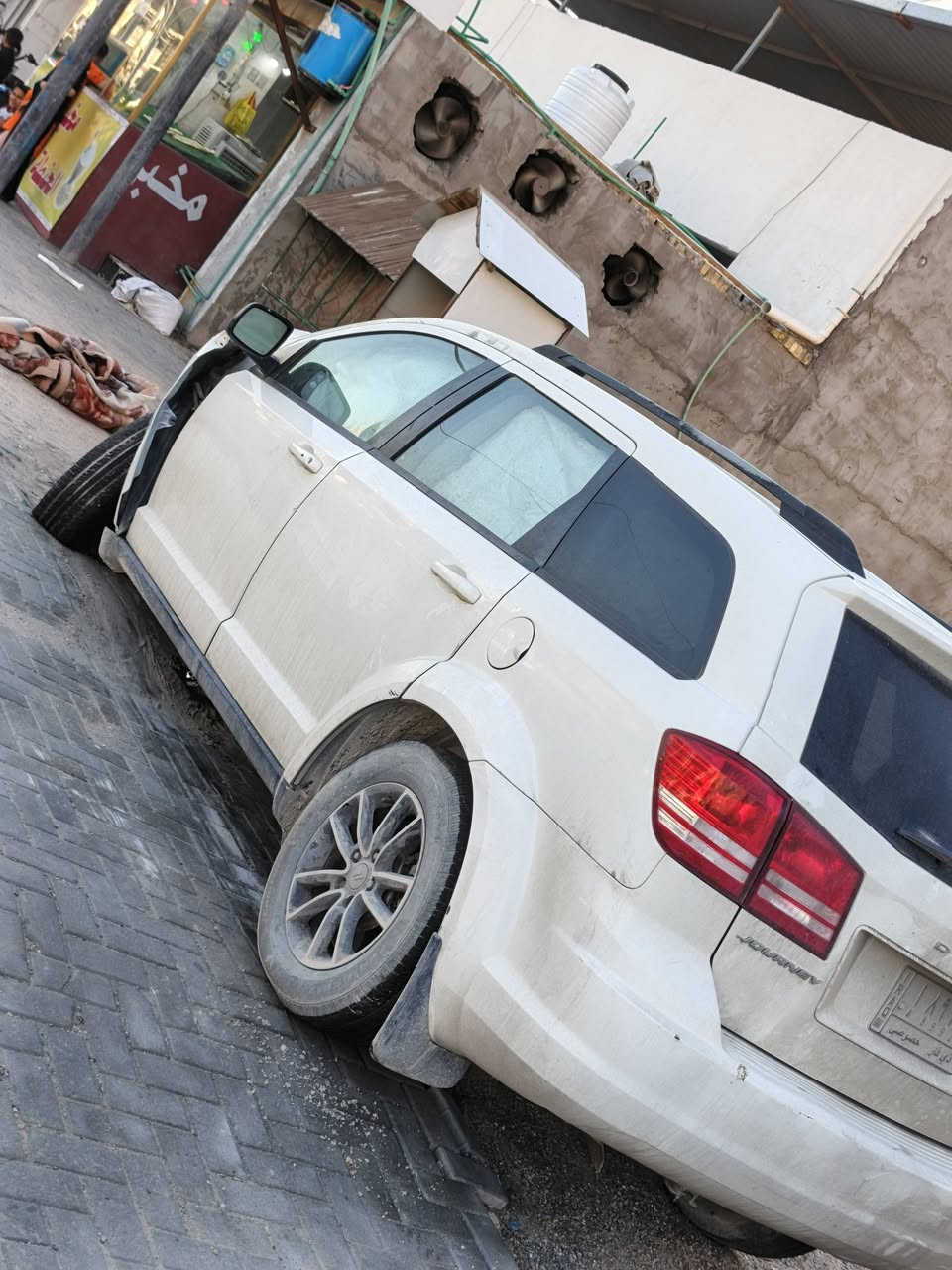 سلام عليكم
البيع جورني مديل 2018
رقم ذيقار تحويل سنويه منتهيه
ابيعه على حادثه مكينه كير كفاله  مكينه 4سلندر 
سبعه راكب مكاني البصره حي المهندسين 
 سعر75وبيه مجال //////***********
