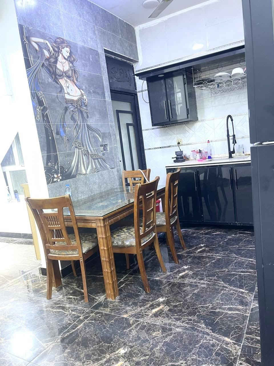 السلام عليكم
بيت للبيع طابو صرف سكني ١٠٠ متر في البلديات حي التراث الطابو بناء جديد درجة اولى كله دكتات وبواري سبالت وغاز دفن الطابق الارضي عبارة عن صالة ومطبخ وصحن الدرج وغرفة نوم وحمام ومنور والطابق الثاني معزول بدرج خارجي ومؤجر والطابق الثالث بيتونة وسطح
وساحبين قرض اسكان عليه الي حاب يشتري ويتحول القرض عليه يتنقص من السعر الكلي ٥٠ مليون ويدفع باقي سعر البيت واذا كاش بدون قرض سعر البيت ١٨٥
للتفاصيل اكثر
***********
