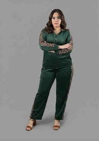 معمل هبة • عبايات مطرزة • أربيل شارع 40