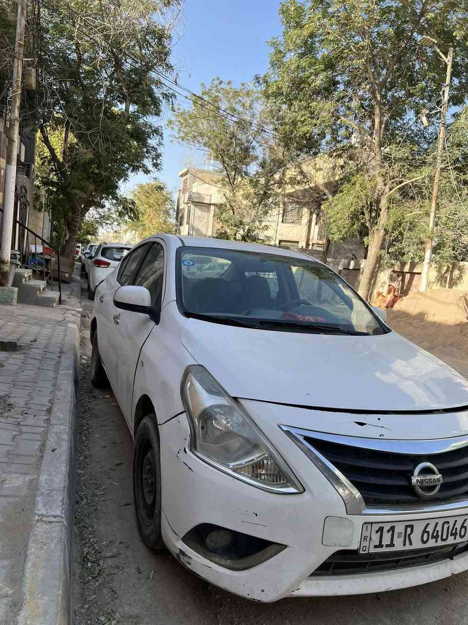 سني موديل 2016 مكفولة كير ومكينة وتبريد
كشرها شويه متضرر مكاني كريلاء سعرها 80 وبي مجال 
***********
