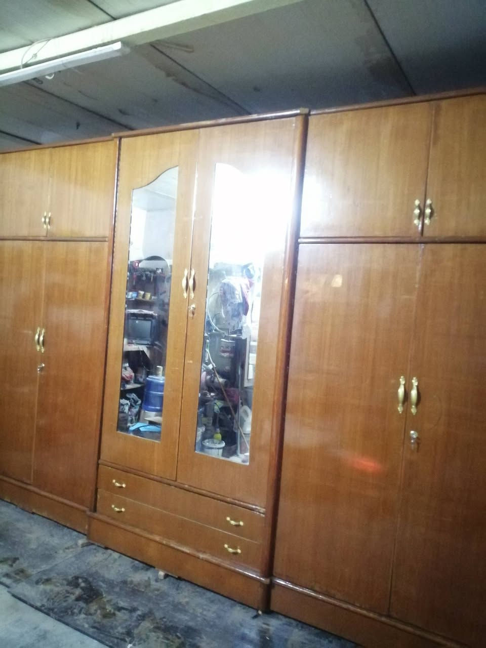 كنتور ابو 6 طابقين شغل صاج تسكام ثكيل للأستفسار عل الخاص أو *********** *********** ديوانيه
