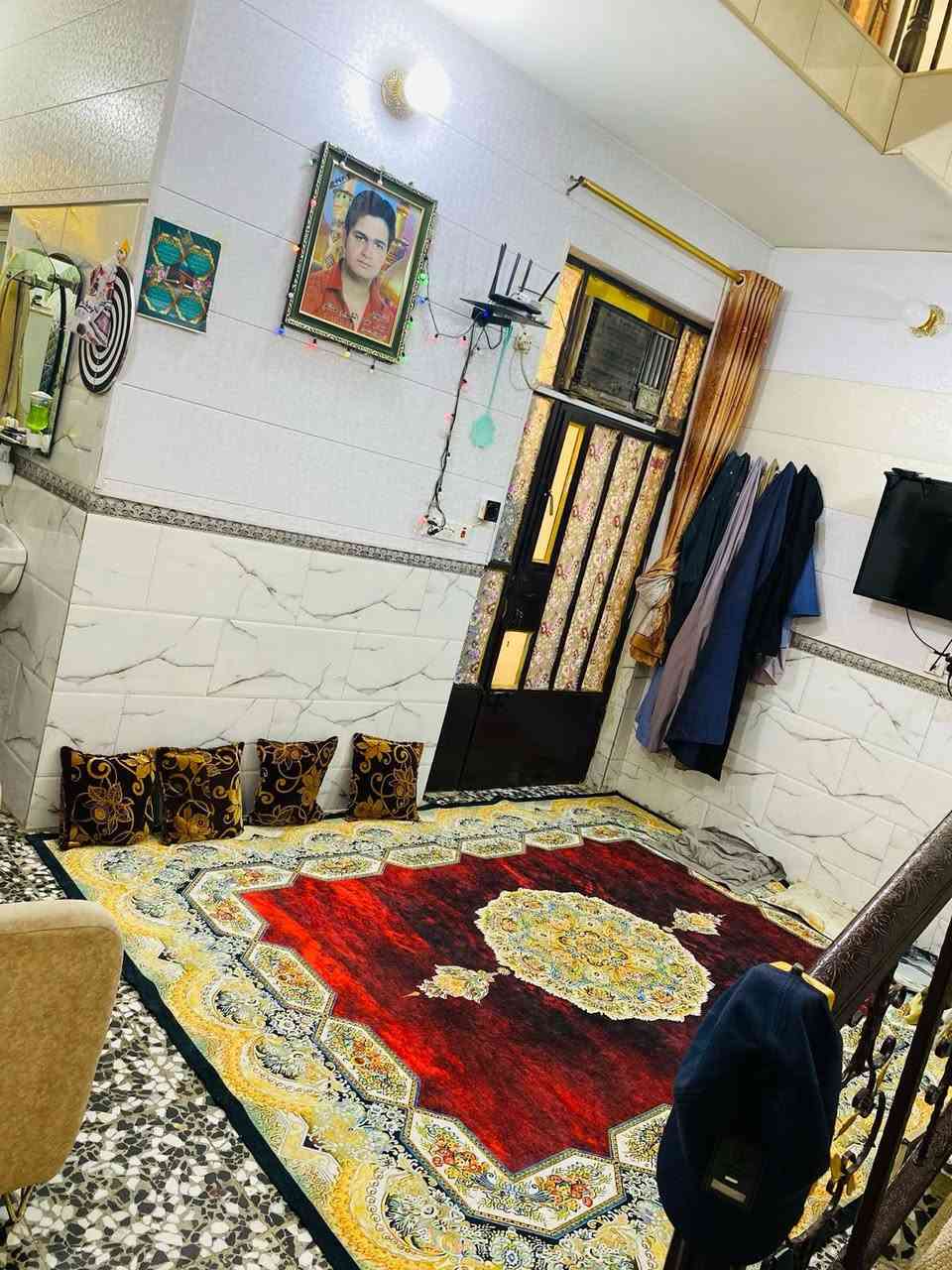 بيت للبيع المساحة ١٠٠متر  في منطقة الشعب شارع عدن خلف متوسطة صلاح الدين للمعلومات اكثر الاتصال على الرقم ***********
