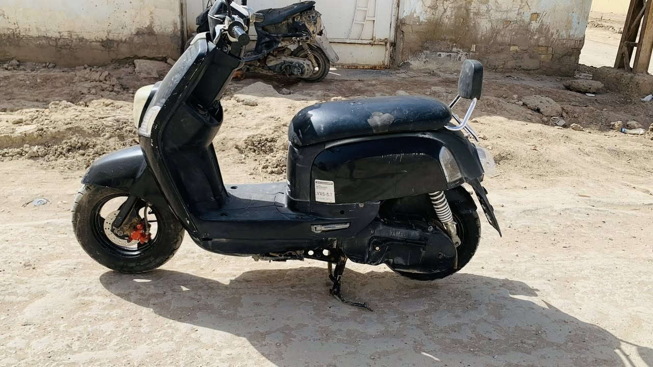 بوليس 2004 السعر ٤٥٠ وبيه مجال قليل
للتصال ***********
