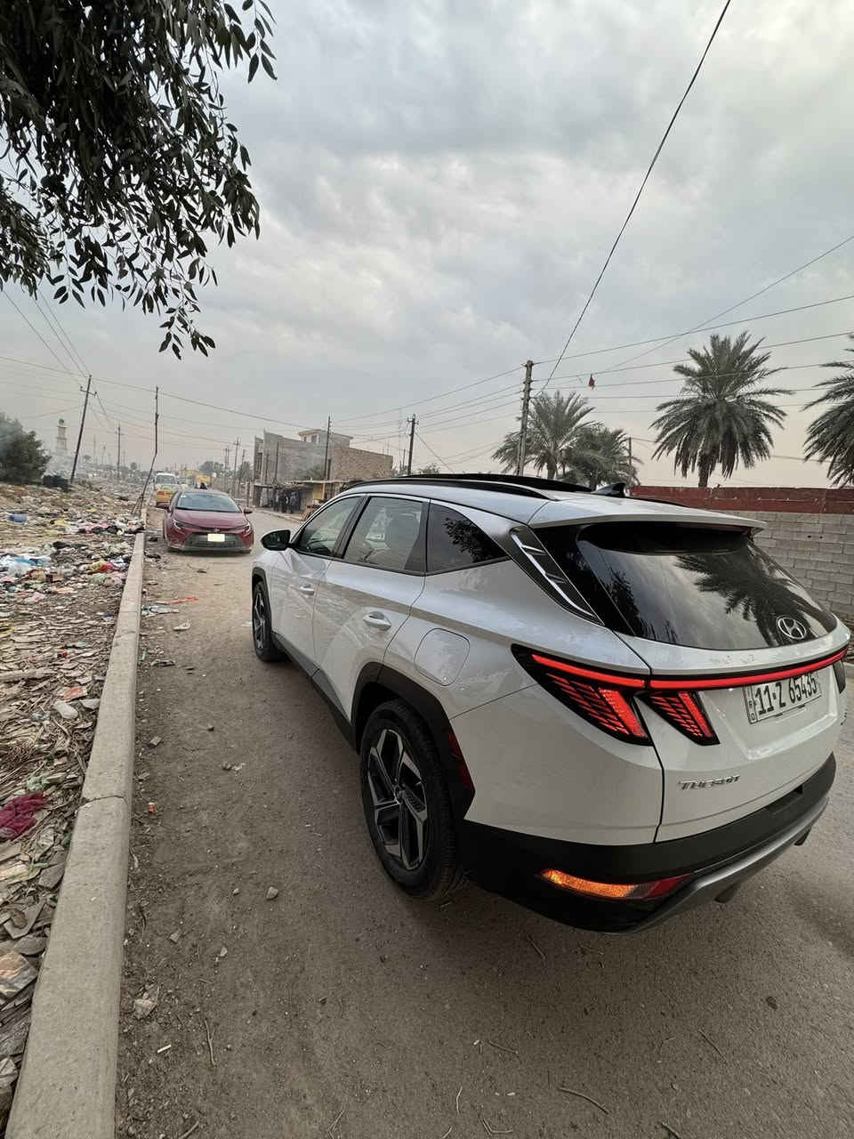 السلام عليكم 🫡
هونداي توسان موديل 2024 لمتدد فولل
السياره 3 انضمه هايبرد بانزين كهرباء ⚡️ 
السعر 230 وبيه مجال للشراي 
4 كامرات 360 دواره إشاره بلمري 
.بصمه وبنرومه جلد ابيض لد وزنون
.كشن كهرباء ⚡️ صفحتين تتفئه تبريد
. حساسات بلكامل ردار امامي خلفي جانبي
السياره فولل للخير للخير 
. حادث امامي بنيد فقط بنيد صبخ
. ليبل واحد بدون تبديل اي قطعه 
. ماشيه 20 الف مايل 
صور حادث مرفوقه اي استفسار خاص
العنوان بغداد جسر ديالى القديم 
هاتف ***********
