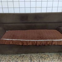 تخم البيج • ٨ مقاعد • قاعده خشب