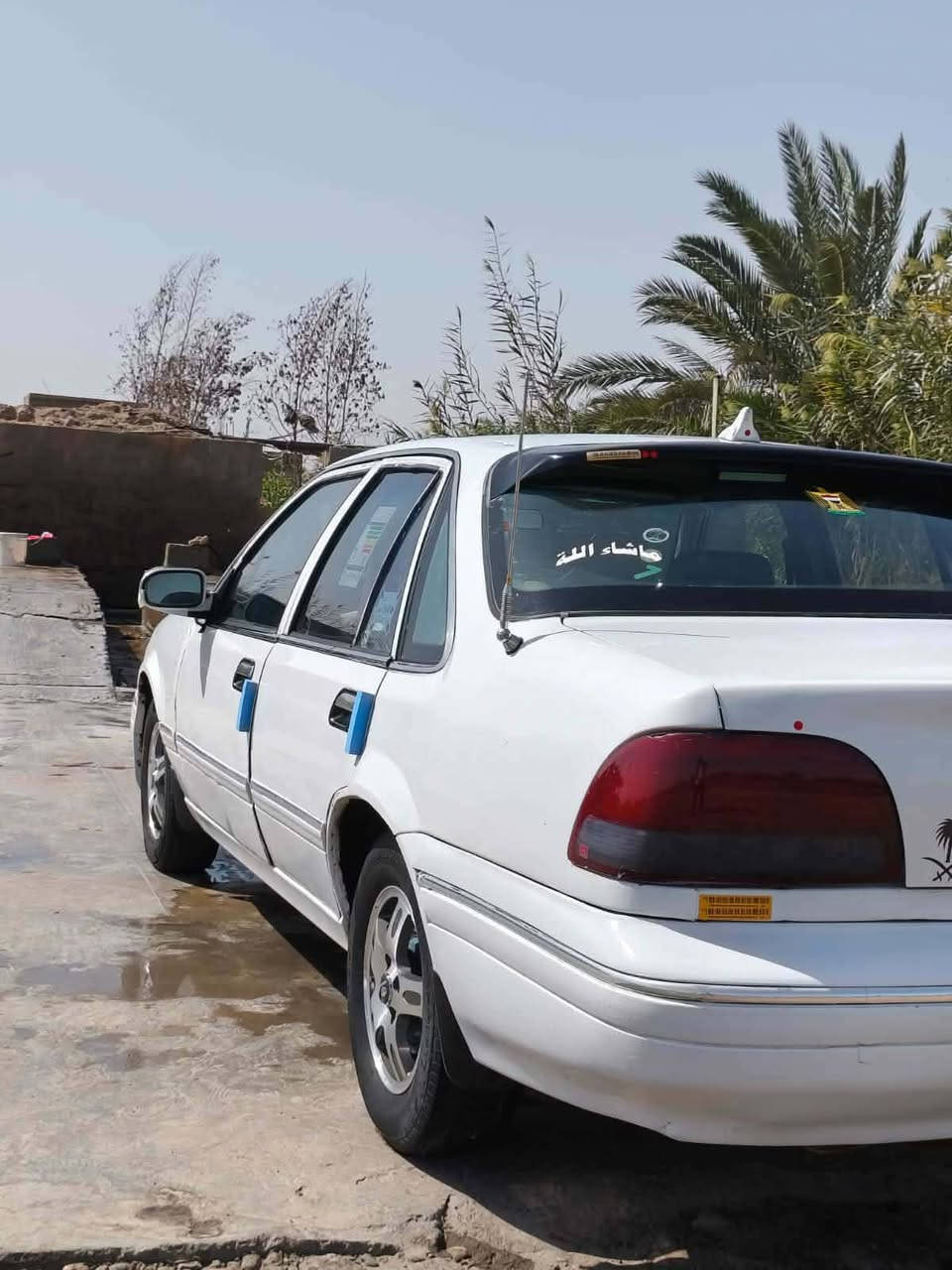 السلام عليكم برنس فراشه لبيع
سياره نضيفه كلش محرك كير 
تبريد عوزه غاز ربع بواب تفتح تقفل 
جام كله كهربائي 
مسجل جديد دوشمه جديده 
تخم تاير باتري جديد مشط جديد. شاده ع يدي 
بلاكات جدد قبل يومين شديت بخاخات جدد 
كهربايات كله شغال 
هواي تفاصيل شوف وتفحص 
سياره بسمي تحويل مباشر
سنويه 27
مكان واسط زبيديه 
سعر40بيه مجال
***********
