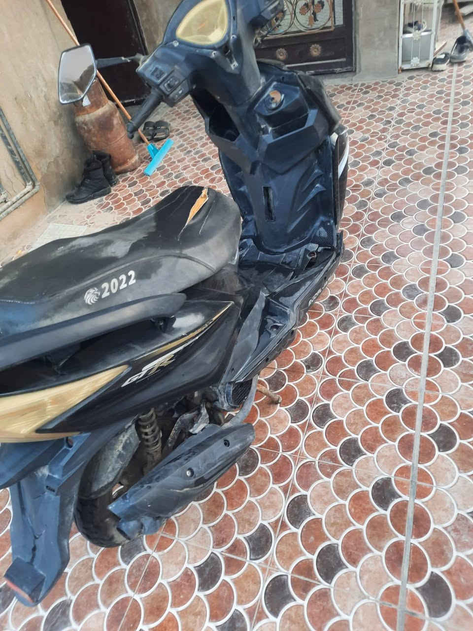 سلام عليكم جامبو محرك نضيف مكفول كفرات اصلية ونضافتهن كدام عينك كهربائيات شغالة كله دراجة نضيفه ومكفولة  وخير من الله سعر375 وبيه مجال بسييط


**إذا كنت صاحب هذا الإعلان وتريد حذفه لأي سبب، رجاءا أرسل رسالة إلى الدعم الفني**