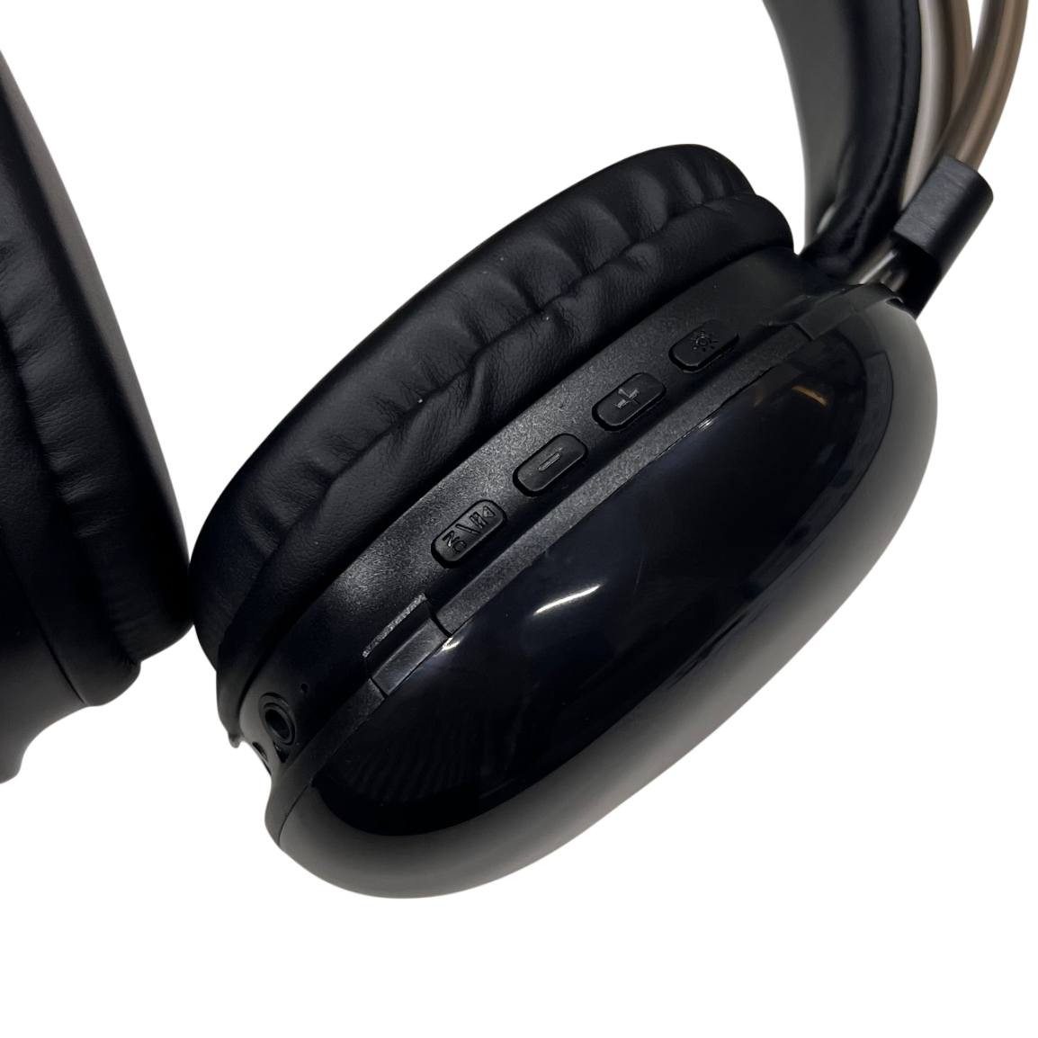 🎧✨ عيش جو الألعاب والموسيقى بإضاءة RGB خرافية!

سماعة PG580 اللاسلكية بصوت قوي وواضح مع مايك مدمج للدردشة والمكالمات 🎮🔥

إضاءة RGB عصرية، تحكم كامل بالأغاني والصوت، وتدعم كارت TF وشحن Type-C ⚡

راحة وأناقة بكل استخدام 😎
📌 للحجز والطلب 👇
💬 راسلونا على الواتساب: ***********
📩 أو راسلونا على الخاص.
🚚 التوصيل مجاني لكافة المحافظات. بغداد, العراق
