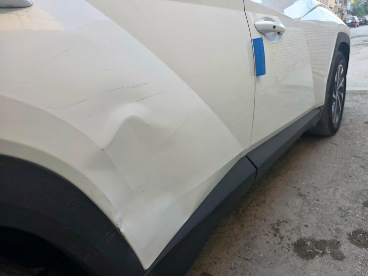 السلام عليكم توسان مديل 2024 فول مواصفات ماعدا الفتحه ماشيه 32 الف حقيقي السياره مكفوله من المحرك والكير والشاصي عدا صبخ قليل بالجاملخ وموجود السونار مرفق ويه الصور رقم بغداد تحويل ثاني يوم المكان بغداد الشعب رقم الهاتف *********** سعر خاص
