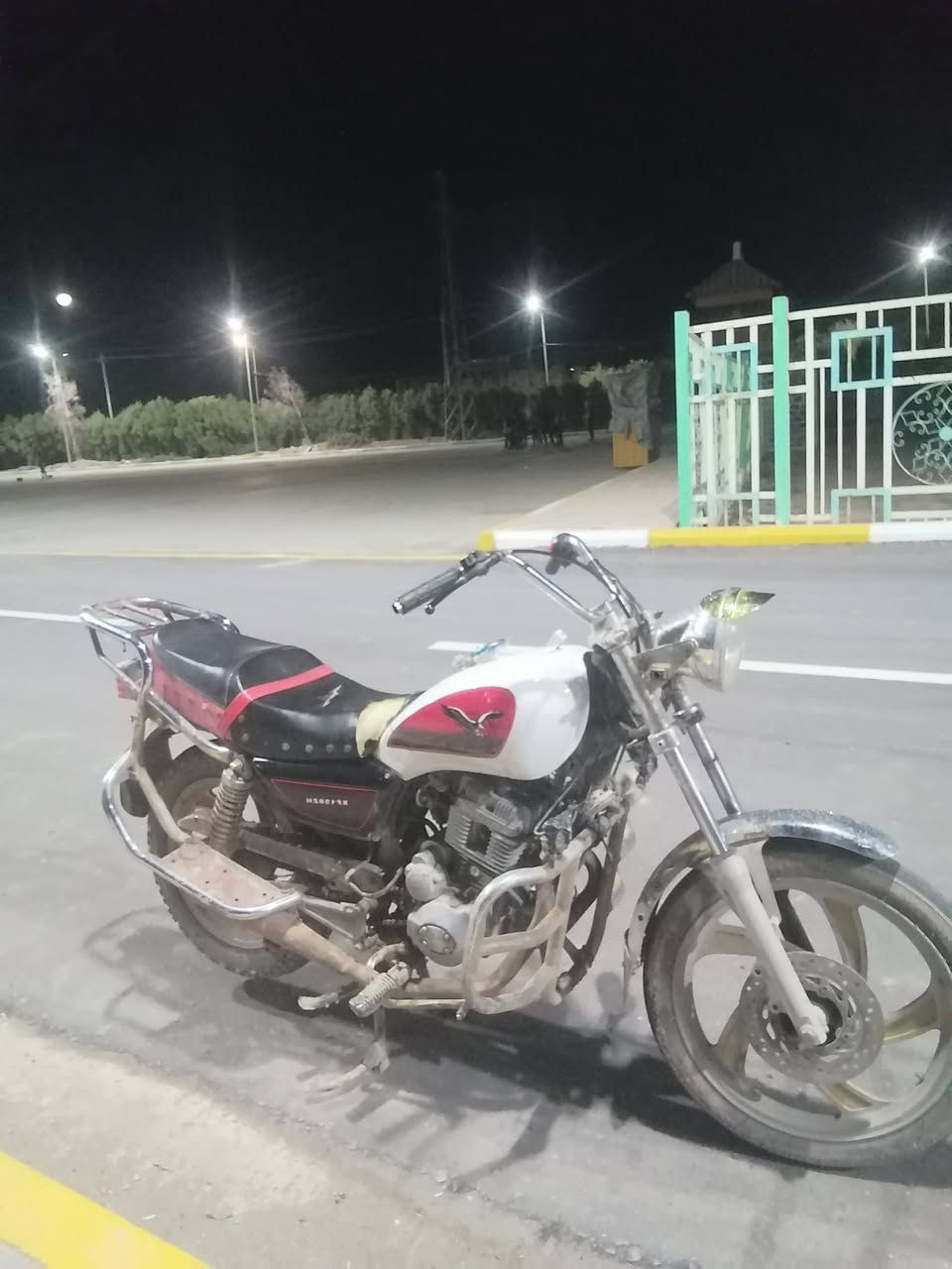 دراجه لبيع مال  تعنطز  قويه ترايك لكويت وترجع
أوراق كامله  ميسان مشرح ٣٥٠ وبيها
***********
