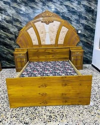 سرير نفرين • ٢م×٨٠سم • كومديات اختياري