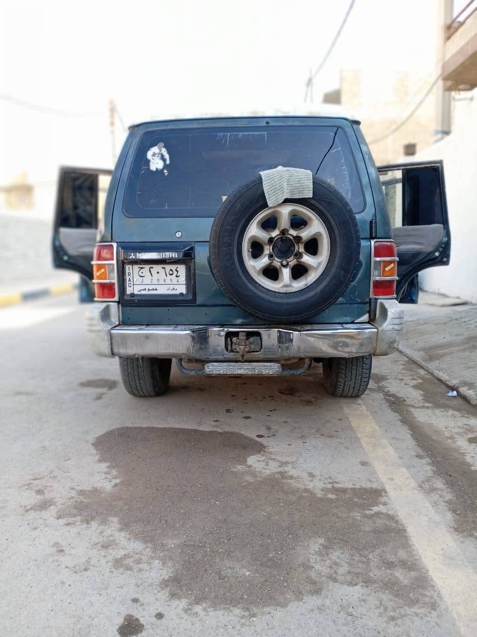 السلام عليكم
للبيع سيارة باجيرو موديل ١٩٩٤ سنوية 2028 كير ومحرك بطه السعر 25 ورقة قفل قفل
للاستفسار الاتصال على ***********
