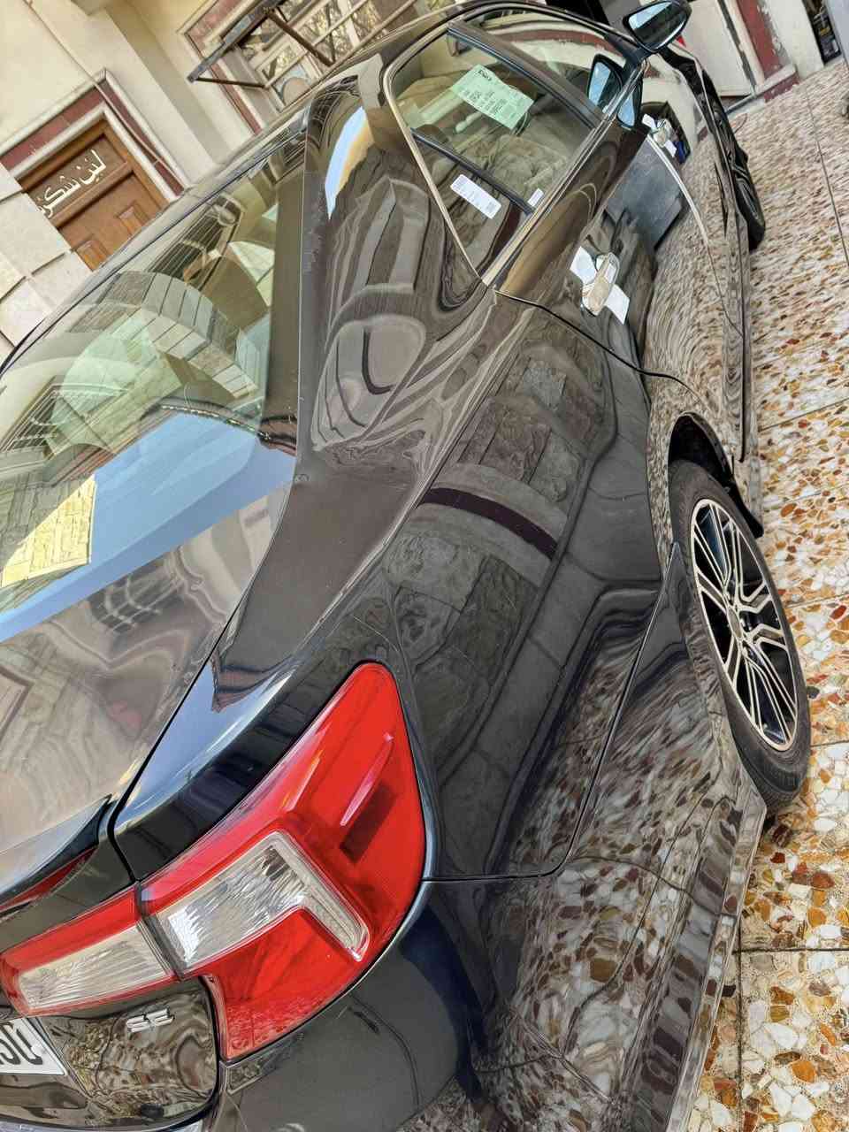 السلام عليكم كامري 2012 وارد امريكي بيها جاملغ خلفي صبغ وجاملغ امامي فقط وبيها شوية جراد بل قمارة فول موصفات عدا البصمة فتحة كشنات جلد كهرباء شاشة كبيرة تحكمات ستيرين شفتات ستيرين كامرة خلفية وضعيات قيادة حساسات رقم سليمانية الجديد سنوية هزة كلة جديد السعر 125 وبيها مجال حك الجية المكان بغداد السيدية رقمي ***********
