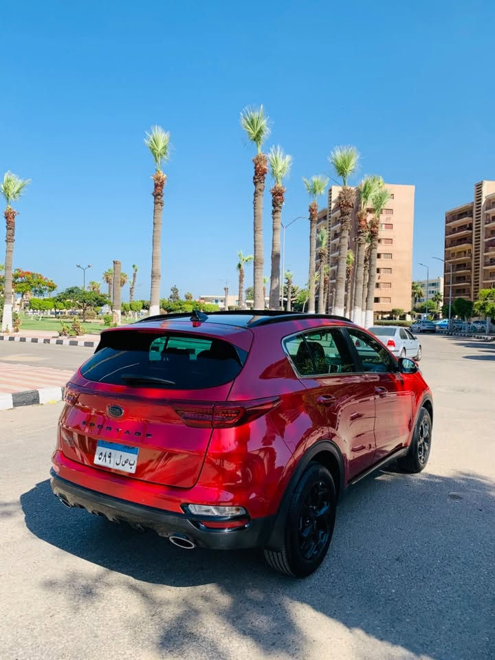 Kia Sportage 
black edition 
Model 2022  
40,000 KM 
اعلى فئه توب لاين
فابريكه بالكامل بدون خربوش 
صيانات توكيل بالكامل
مفتاح دواره
كراسى جلد كهرباء
معاينه بورسعيد و للتواصل 
01211375505


**إذا كنت صاحب هذا الإعلان وتريد حذفه لأي سبب، رجاءا أرسل رسالة إلى الدعم الفني**