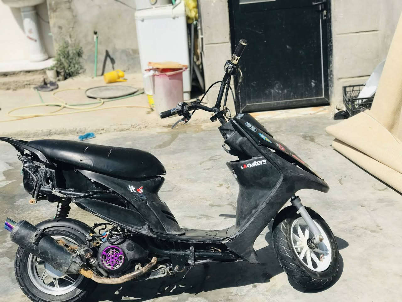 سلام عليكم دراجه ماكس للبيع او مراوس بكير  بوشه 55 الدراجه شلعه ومعدل الدراجه خير من الله المكان بابل الحصوه السعر 375 وبيها مجال قليل الرقم ***********
