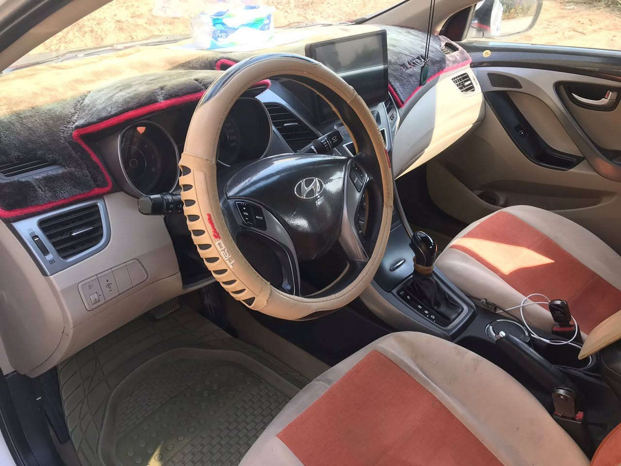 الاانترا 2015خليجي فول مواصفات
الانترا 2015خليجي فول مواصفات 
رقم بغداد باسمي سياره جديده مكفوله من لحادث 
فقط قطعتين صبغ بدون دواخل اثر شخوط 
محرك كير كفاله مكاني ديالى بعقوبة 
السعر مناسب ،👈***********
