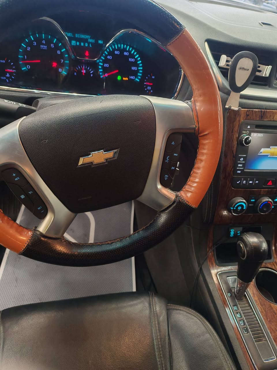 شوفرليت ترافرس 2013 ضررها جاملغ امامي جهه سايق السياره باسمي مكانها بغداد المنصور السعر 115 
***********
