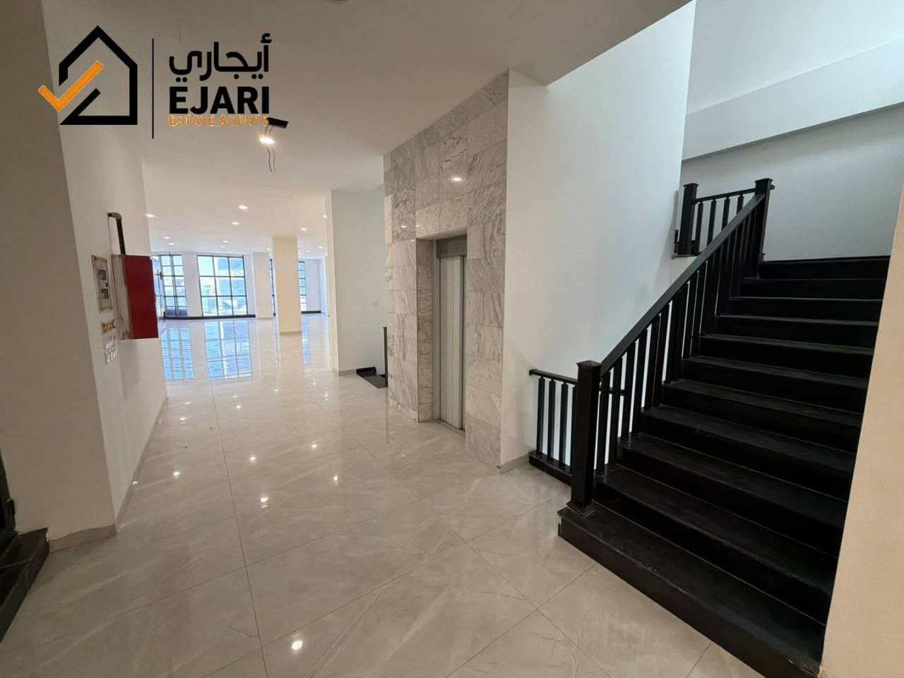 اعلان ايجار 
Ejari  إيجاري 
يوجد  قاعات للايجار في منطقه حي الجامعه على الشارع العام مقابيل ماكس مول بناء حديث غير مسكون مساحه ٢٢٠ متر  يتوفر طابق اول فوك الارضي وطابق ثاني مجهزه مصعد +صحيات عدد٢ كل طابق تصلح شركه او مكتب او صاله العاب او مركز طبي 
للاستفسار  ***********
اذا مهتم بالسعر اكتب رقم 30 سوف يتم الرد خلال ثواني 
نقدم خدمه  اداره العقارات في جميع مناطق بغداد في حاله انك مشغول او امسافر وماعندك وكت اتابع البنايه او اي عقار يمنه الحل ايجاري بديل  
يلبي طلبك وانت مكانك بطرق حديثه 
او زيارتنا الى موقع الشركه في حي الجامعه الفرع مقابيل كليه الاداره والاقتصاد فرع مدرسه المباهج👇
 https://maps.app.goo.gl/uwkk4QPYd5EgivjP8?g_st=iw

 للمزيد من العروض يمكنكم الانضمام قناه التلكرام👇
https://t.me/omarEjari

وتساب 👇 فقط رسائل 
https://iwtsp.com/9647754445448

 التيك توك 👇
https://www.tiktok.com/@ejari86?_t=8V089pzmx7t&_r=1

 قناة  YouTube 👇

https://youtube.com/channel/UCPxpJjtiuOb1RoTmh_X9cZQ

#iraq #baghdad #kurdistan #iraqi #properties #property #investment #openhouse
#propertyinvestment #luxurylifestyle #apartment #sold #rent #apartments
#عقارات_المنصور #للايجار #ايجار #مجمعات #شقق #إيجاري #الجامعه  #المجمعات #شقق #سكني #اليرموك  #السلام #اليرموك #الجادريه #تجاري #الداوودي
