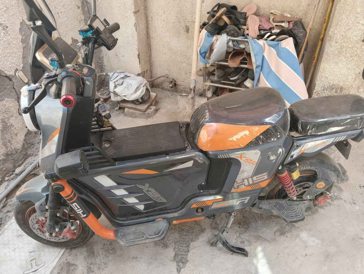 X900 hisملف2000   خمسه باتري 32 امبير السعر 500 الف الدرجه جديد استعمال قليل


**إذا كنت صاحب هذا الإعلان وتريد حذفه لأي سبب، رجاءا أرسل رسالة إلى الدعم الفني**