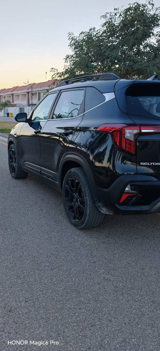 سلام عليكم
سيليتوز 2024 X Line
بصمة تشغيل بصمة بيبان تشغيل عن بعد كشنات حرارية لد نهاري شاشة ديجيتال متصله مع شاشة المسجل
توقف ذاتي رادار محيطي كشنات مخمل وجلد  وبيه بعد هوايه مواصفات حادثه جاملغ الايسر فقط بدون لغود بدون شاصي بدون ايرباك كله سليم بلادي شركة بدون دواخل سيارة نظيفه جدا مملعوب بيه
ماشيه 37 الف 
السعر مناسب 165 ورقة
الاتصال على الرقم ***********
مكانه بغداد المنصور
