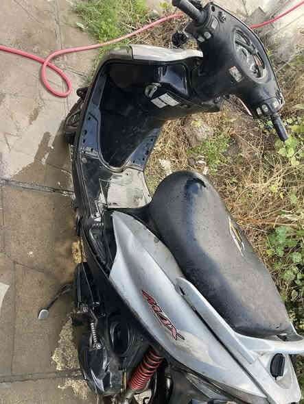 ماكس ١٤٠ للبيع سلف هندر كهربائيات كله كامله سعر ٢٧٥ مكاني ساحه عدن هاتف ***********
